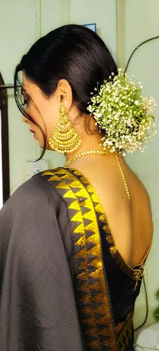 momismakeoverstudioandacademydibrugarhhairstyle