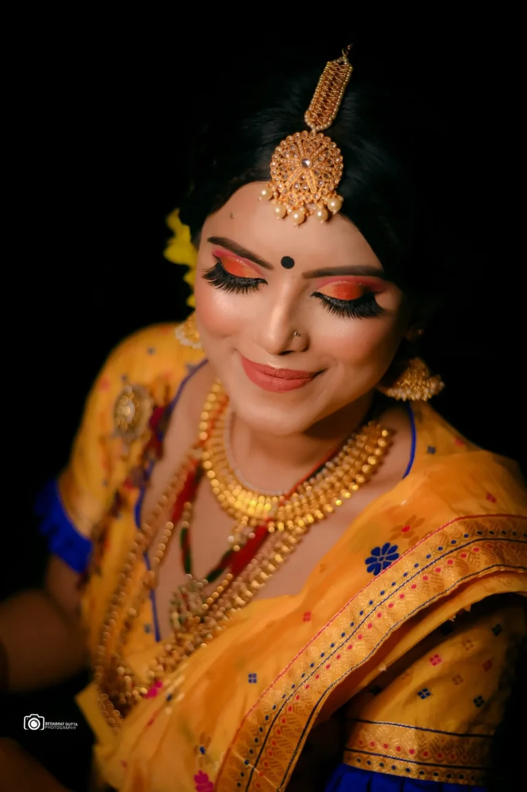 neishapurelorealunisexsalonandacdemysivasagarmakeupcourse 768x1154