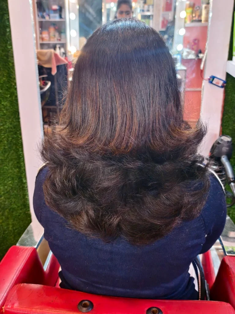 pujazmakeupstudioacademykarimganjhairclasses 768x1024