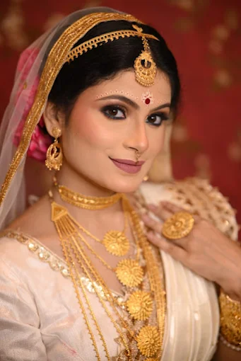 pujazmakeupstudioacademykarimganjlogo