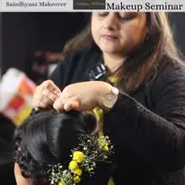 saindhyaazmakeoverstudioandacademyjorhatmakeupclass