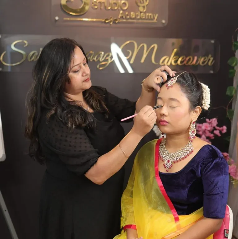 saindhyaazmakeoverstudioandacademyjorhatmakeupcourse 768x770