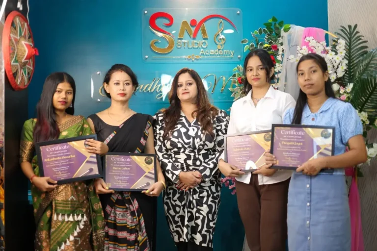 saindhyaazmakeoverstudioandacademyjorhatprofile 768x512