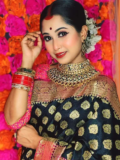 sangeetasmakeupstudioacademynagaonlogo