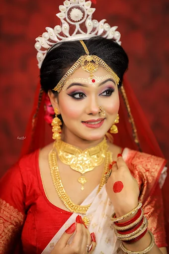 sangeetazmakeupstudioacademytinskuialogo