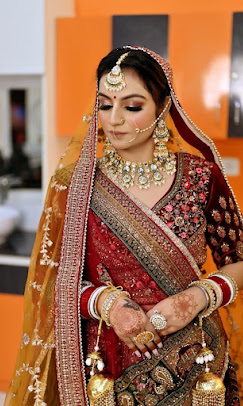 vlcc sirsamakeup course