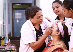 makeup class𝗥𝗮𝗻𝗷𝗮𝗻𝗮𝘀 𝗕𝗲𝗮𝘂𝘁𝘆 𝗔𝗰𝗮𝗱𝗲𝗺𝘆