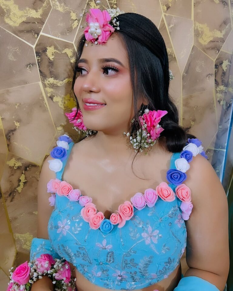 Our gorgeous haldi bride 768x960