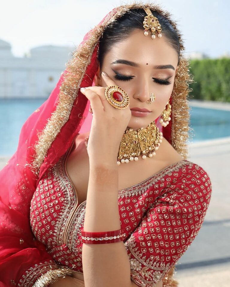 When we created a look for you be rest assured that you are in safe hand.🥰 From luxury styling 768x960